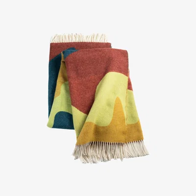 Nordic Nest Stackelbergs Wave throw Lime-ocra-petrol & wine waves