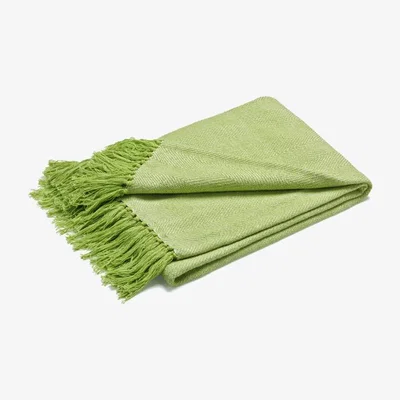 Nordic Nest Fishbone throw lime