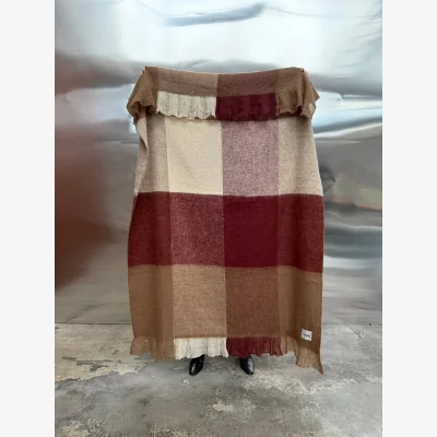 Nordic Nest Tinted Tunell wool throw Multi 130x170 cm