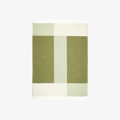 Nordic Nest Northern Layer throw blanket Green 130x170 cm