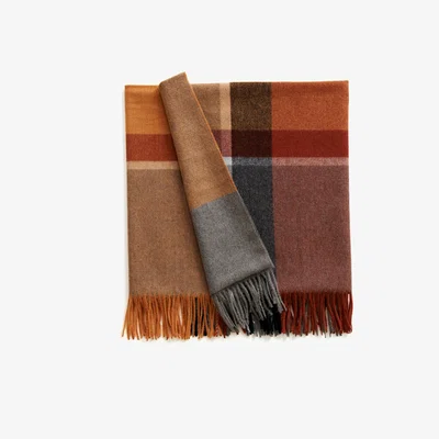 Nordic Nest Manhattan throw terracotta-red magma