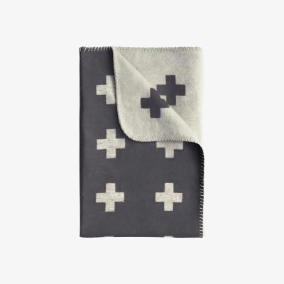 Nordic Nest Cross blanket small grey