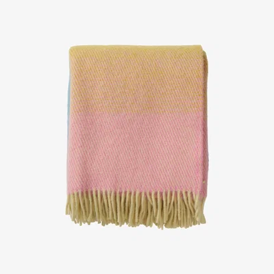 Nordic Nest Klippan Yllefabrik Aurora wool throw 130x200 cm Pastel dream
