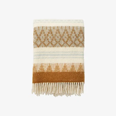Nordic Nest Freja wool throw Amber