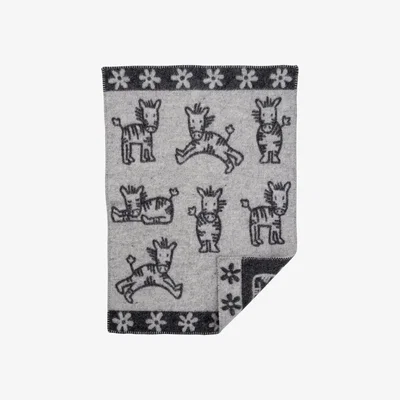 Nordic Nest Whinny baby blanket 65x90 cm grey