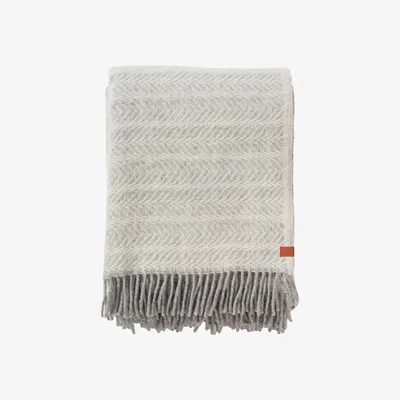 Nordic Nest Klippan Yllefabrik Skanör throw 130x180 cm Grey