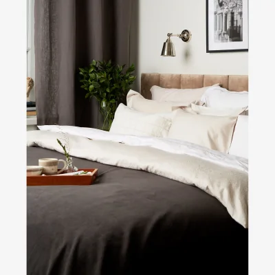 Nordic Nest Hotel Velvet bedspread 260x240 cm Dark grey