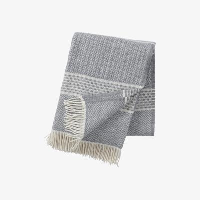 Nordic Nest Quilt wool throw light grey