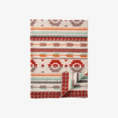 Nordic Nest Klippan Yllefabrik Arrow wool blanket 130x180 cm Multi