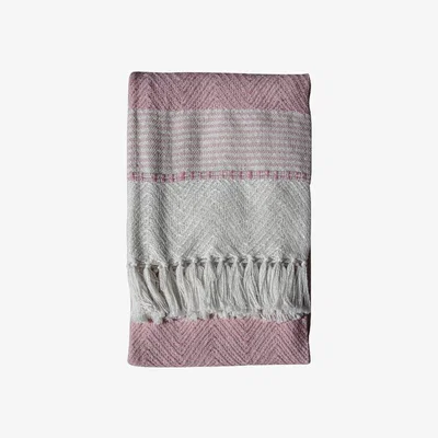 Olivia's Gallery Direct Chevron Blush Throw | Outlet