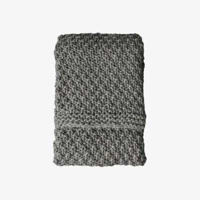 Olivia's Gallery Interiors Moss Chunky Knitted Throw in Grey | Outlet