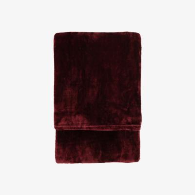 Downtown Maximus Cosy Fleece Throw 150cm x 200cm - Merlot In cmxcm