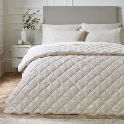 Downtown Catherine Lansfield Corded Leaves Bedspread 240x260cm - Champagne