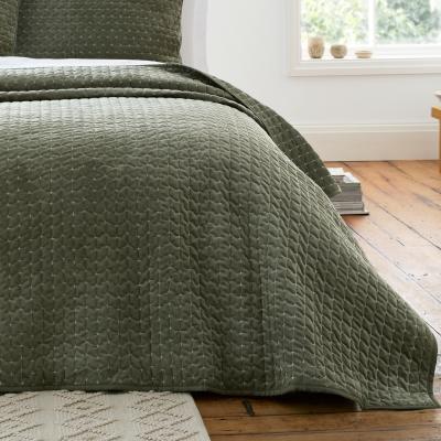 Downtown Bianca Attica Velvet Bedspread 240x260cm - Green