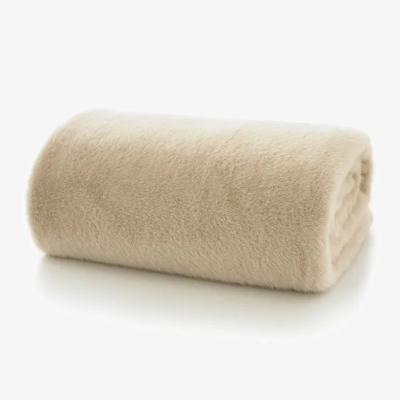 Downtown Deyongs Ashford Supersoft Faux Fur Throw - Natural In Cream