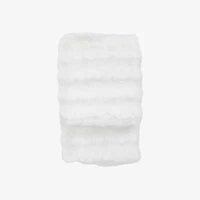 Perch and Parrow Cloud Throw in Cream