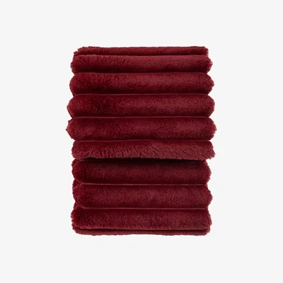 Perch and Parrow Wrap-up Fur Throw in Merlot