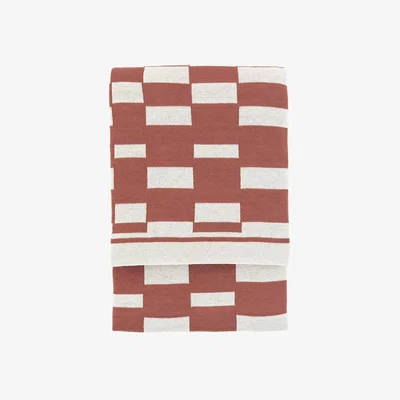 Perch and Parrow Geo Knitted Throw in Nutmeg