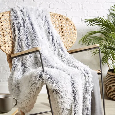 The Range Yeti Heavyweight Luxury Throw - Navy