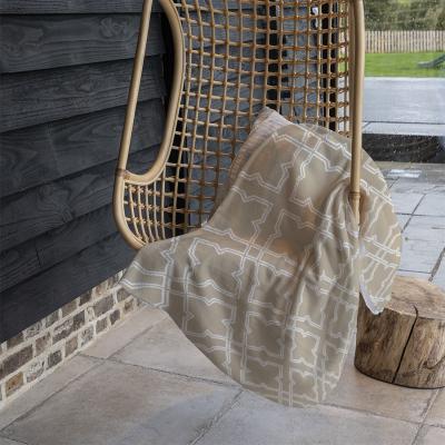 The Range Cross Ornament Pattern Blanket - Gold