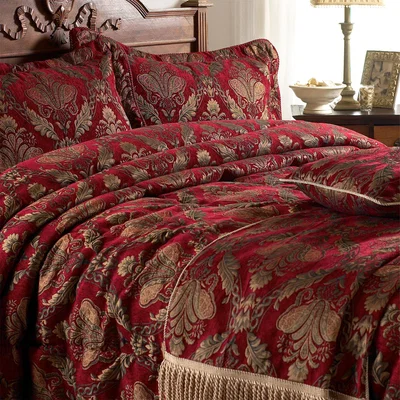 The Range Danmask Floral Bedspread - Burgundy