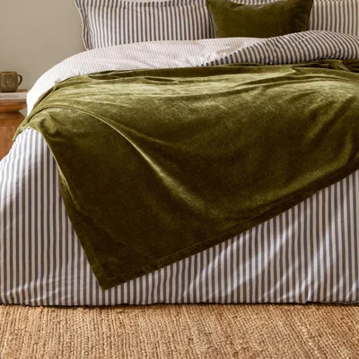 The Range Heavy Chenille Velvet Throw - Olive / 180cm