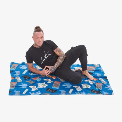 The Range Gamer Fleece Game Controller Blanket - Blue/Red/White