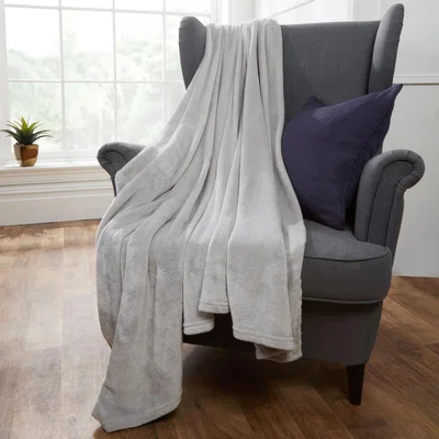 The Range Brentfords Ultra Soft Blanket Throw Warm Flannel Fleece - Silver / 10cm