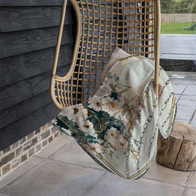 The Range Flowers  Chain Links Blanket - Green