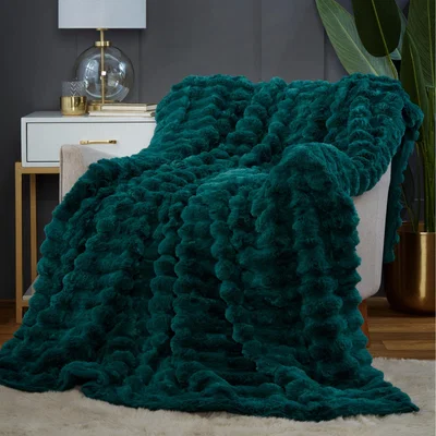 The Range Rabbit Fur Polyester Soft Plush Cuddly Cozy Blanket Throw (150cm x 200cm) - Burnt Orange