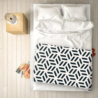 The Range Geometric Monochrome Hexagonal Pattern Blanket - Black