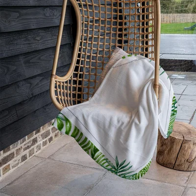 The Range Botanical Border Blanket - Green