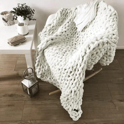 The Range Chunky Knit Throws Blanket in Creamy White - Creamy White / 100cm