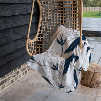 The Range White Flowers Blanket - Blue