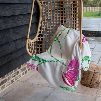 The Range Tulips Blanket - Pink
