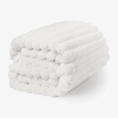 The Range OHS Faux Fur Thick Ribbed Throw - White / 150cm / 1.5kg