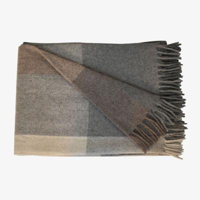 The Range Selin Cozy Woolen Throw For Comfort - Grey