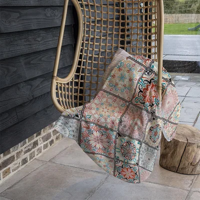 The Range Luxury Oriental Tile Blanket - Pink