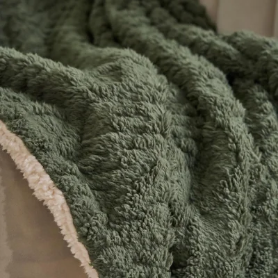 The Range OHS Cable Knit Sherpa Throw - Woodland Green