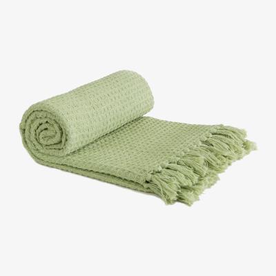 The Range Honeycomb Throw - Pistachio / 127cm