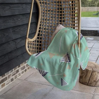 The Range Geometric Triangle Stripes Blanket - Green