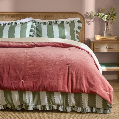The Range Wylder Edie 100% Cotton Velvet Bedspread - Rose Pink