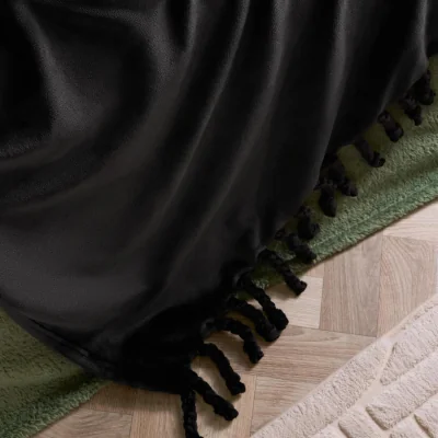The Range OHS Ultra Soft Tassel Throw - Black