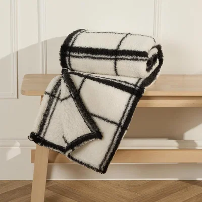 The Range Oakley Check Teddy Fleece Throw - White