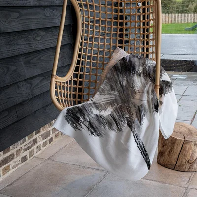 The Range Tall Palm Blanket - Black