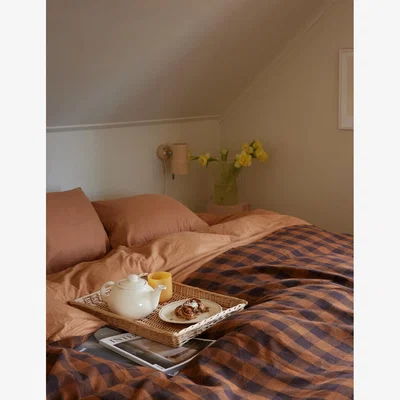 Rose & Grey Checked Brown Bedspread