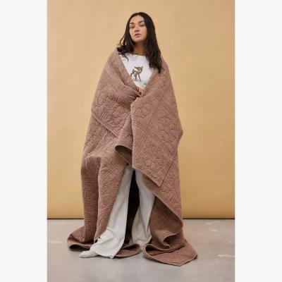Urban Outfitters Urban Outfitters Daisy Embroidered Quilt - Pink ALL