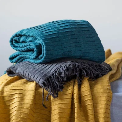 Woods Furniture Linear Charcoal Pleat Throw
