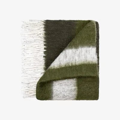 Woods Furniture Cara Green Throw Blanket