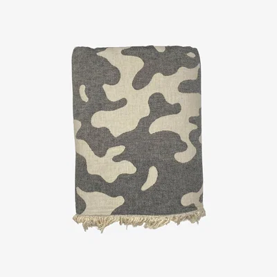 Wolf & Badger Black / White Camo Fleece Lined Throw - Charcoal / Ecru One Size Ailera